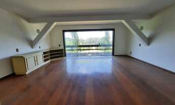 Imagem 2: Bem localizada e com 600m de tererno