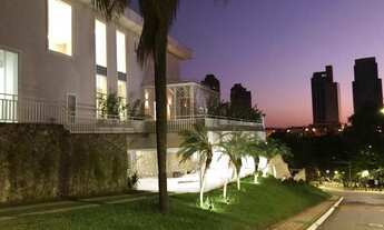 Imagem 3: Casa em Condomínio para Venda em Alphaville Santana de Parnaíba-SP