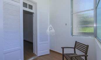 Imagem 7: Santa Teresa - Varanda, sala e quarto - 67 m²