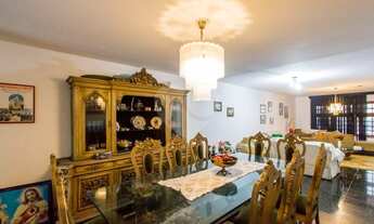 Imagem 7: ACEITA PERMUTA Casa com 5 dormitórios