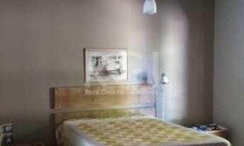 Imagem 7: Porto Alegre - Casa Padrão - Tristeza