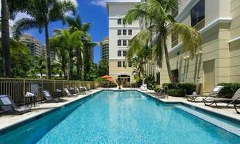 Imagem 6: Apartamento para venda possui 60 metros quadrados com 2 quartos em Santa Rosa - Niterói