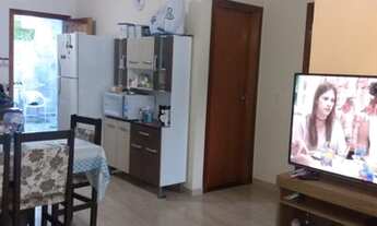 Imagem 2: Casa 2 dormitórios no Bairro São João do Rio Vermelho