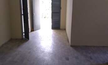 Imagem 6: Apartamento para aluguel possui 120 metros quadrados com 3 quartos em Montese - Fortaleza