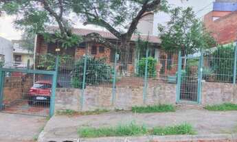 Imagem: Porto Alegre - Casa Padrão - Medianeira