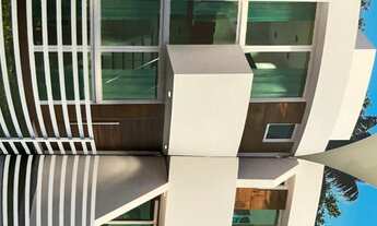 Imagem 2: Barra Loft / acesso à praia &gt