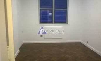 Imagem 5: OPORTUNIDADE EM LOCAL PRIVILEGIADO ENTRE PARQUE LAJE E LAGOA! 4 QTOS COM DUAS VAGAS! VISTA