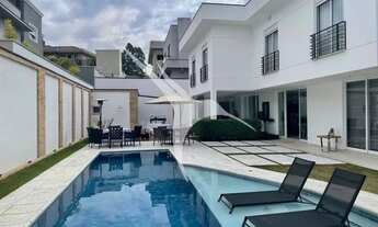 Imagem: Casa com 4 amplas suites, ambientes integrados