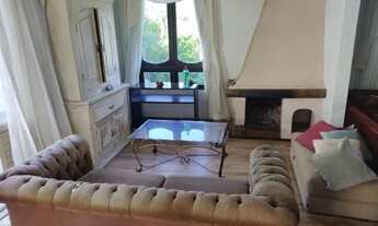 Imagem 5: Mansão Ao lado UFSC