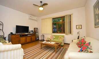 Imagem 3: Casa de 230 metros quadrados no bairro Jardim Botânico com 3 quartos