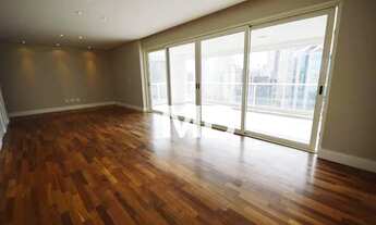 Imagem 2: Apartamento no Itaim, andar alto