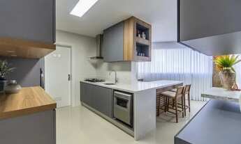 Imagem 3: Apartamento Decorado no Villa Castelli com 4 Suítes em Balneário Camboriú