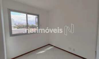 Imagem 5: Excelente apartamento 4 quartos sendo 1 suite com duas vagas soltas, sol da manhã, 1° quad