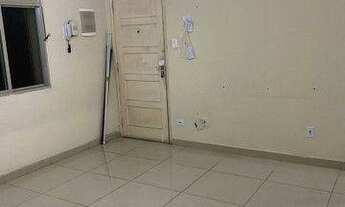 Imagem 2: Apartamento com 2 dormitórios à venda, 54 m² por R$ 245.000,00 - Centro - São Vicente/SP