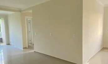 Imagem 2: Apartamento para venda com 70 metros quadrados com 2 quartos em Centro - Bombinhas - SC