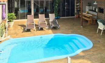 Imagem: Propriedade com 4 imóveis a venda em Canasvieiras