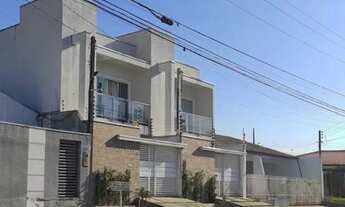 Imagem: Alugo sobrado em Paranaguá (semi mobiliado)