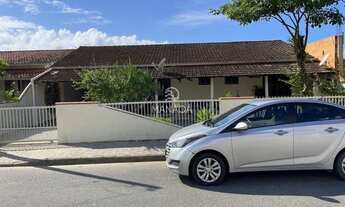 Imagem: Casa mobiliada 03 quatos, 01 suíte Bairro