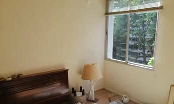 Imagem 2: Apartamento para venda com 104 metros quadrados com 3 quartos em Leblon - Rio de Janeiro