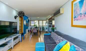 Imagem 6: Apartamento para venda possui 86 metros quadrados com 2 quartos em São João - Porto Alegre