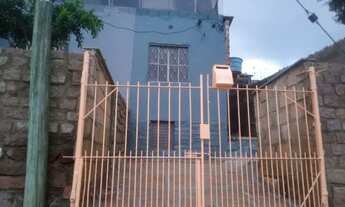 Imagem: Aluga se ótimo imóvel totalmente reformado