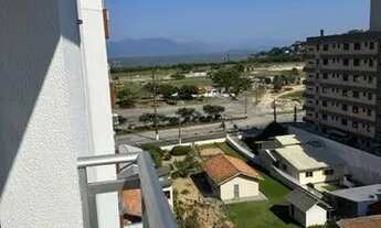 Imagem 5: Apto 02 dormitórios, 01 deles com split, 01 bwc completo, sala com sacada com churrasqueir