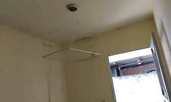 Imagem 6: Alugo kitnet jd catarina velho quarto cozinha banheiro com água e luz r$ 450