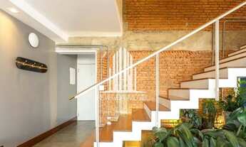 Imagem 2: Duplex no Condomínio Rossi Tagipuru em Perdizes com 220m² 3 dormitórios 1 suíte 2 banheiro