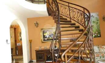 Imagem 16: Jardim Ibiratiba sobrado semi novo em rua fechada com cancela