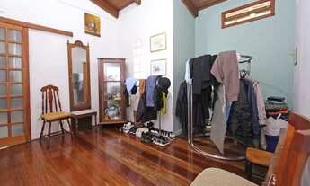 Imagem 2: Casa para Venda - 240m², 5 dormitórios, sendo 1 suites, 5 vagas - Ipanema