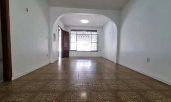 Imagem 4: VENDE-SE CASA SUPER ESPAÇOSA NA RAIZ - 3 QUARTOS COM SUÍTE