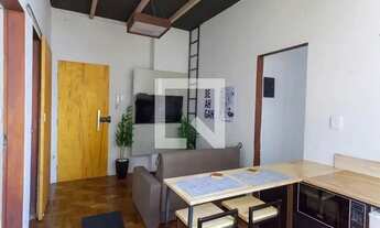 Imagem 2: Apartamento à Venda - Centro, 2 Quartos, 50 m2