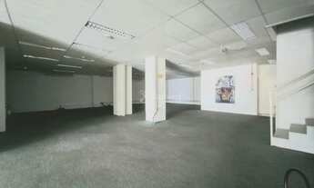 Imagem 7: Sala Comercial Térrea no Shopping no bairro Centro em Blumenau/SC