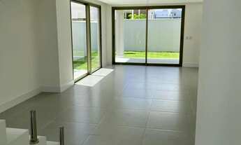 Imagem 2: CONDOMINIO AMARÍLIS CASA DE ALTO PADRÃO