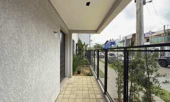 Imagem 3: Casa em Porto Alegre, no bairro Hípica, com 4 dormitório(s), à venda