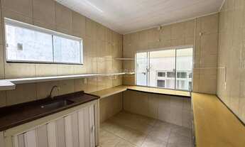 Imagem 2: Imóvel para aluguel tem 200 metros quadrados com 3 quartos em São João - Itajaí - SC