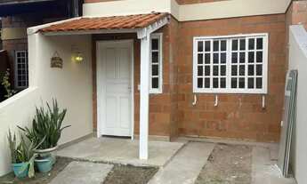 Imagem 2: Casa duplex em condomínio fechado com 2 quartos