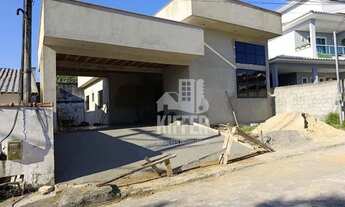 Imagem 2: Casa 3 Quartos em Condomínio Fechado para Alugar no Centro de Itaboraí