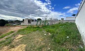 Imagem 2: Lote com 276m² escriturado e registrado no bairro Ipiranga, em Guarapari