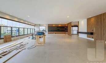 Imagem 2: Apartamento com 4 Dormitórios 4 Vagas em Santa Cecilia