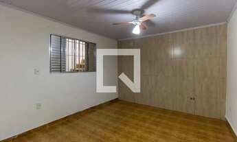 Imagem 2: Casa à Venda - Vila Santa Clara, 1 Quarto, 40 m2