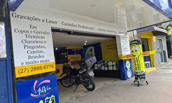 Imagem 2: Terreno com casas e comercio