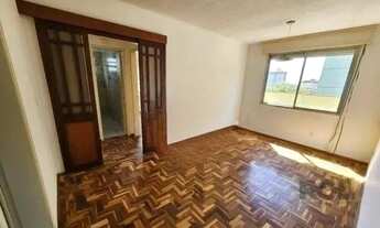 Imagem 2: Apartamento no Passo D'areia de 2 dormitórios e vaga desocupado