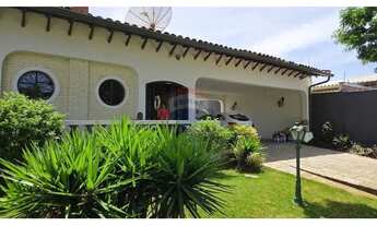 Imagem 2: RE/MAX Aluga Casa Residencial/Comercial R$ 15 000,00 Rua Jaime Sequier, Taquaral - Campina