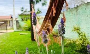 Imagem 2: Oportunidade Única: Pousada à Venda em Garopaba-SC, Bairro Limpa - 1 Sala, 1 Banheiro, 1 V
