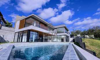 Imagem 2: Casa de Alto Padrão à Venda