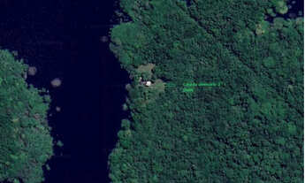 Imagem 7: Terreno no lago de acajatuba de frete para o Rio Negro