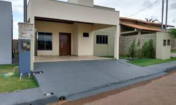 Imagem 3: Aluga-se linda casa no condomínio Terra Rica em Mirassol do Oeste Mt