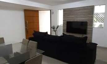 Imagem: CASA ASSOBRADADA - TABOÃO - SP