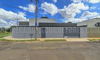 Imagem 2: CAMPO GRANDE - Casa Padrão - Carandá Bosque